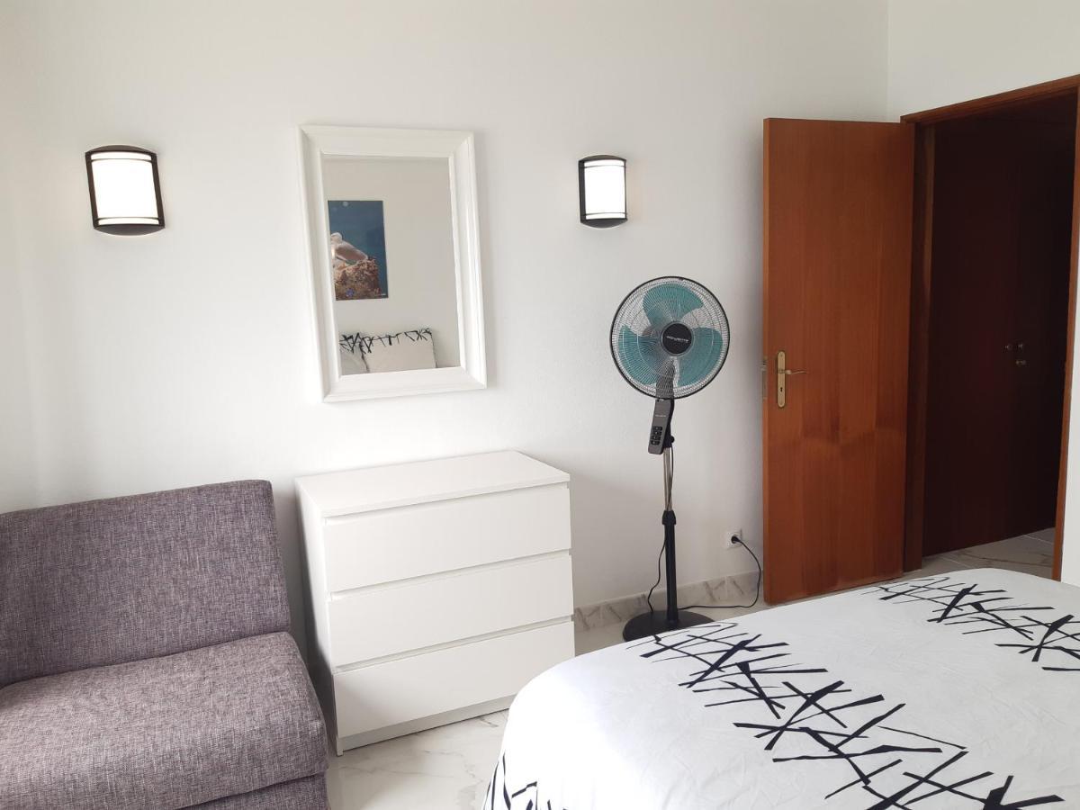 Vista Praia 16- Wifi, Remodelado, 80Mt Praia Куартейра Екстер'єр фото